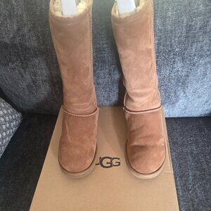 Women's Classic Tall Chestnut Boot (UGG)
